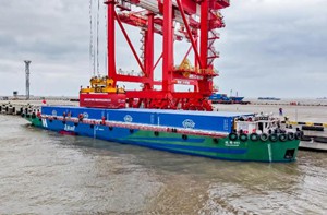 上港物流助力进博箱快速通关